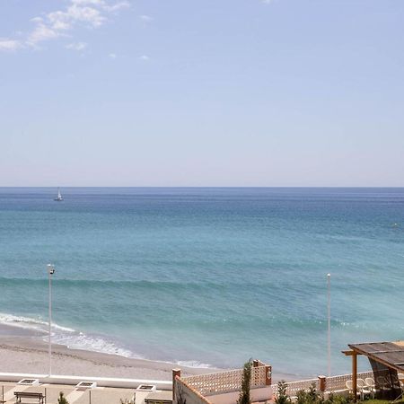 Apartment Arce Frontline Seaview 네르하 외부 사진