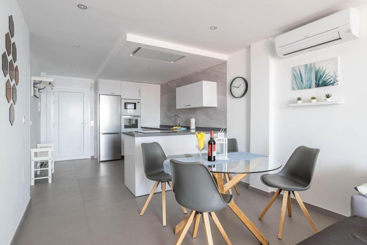 Apartment Arce Frontline Seaview 네르하 외부 사진