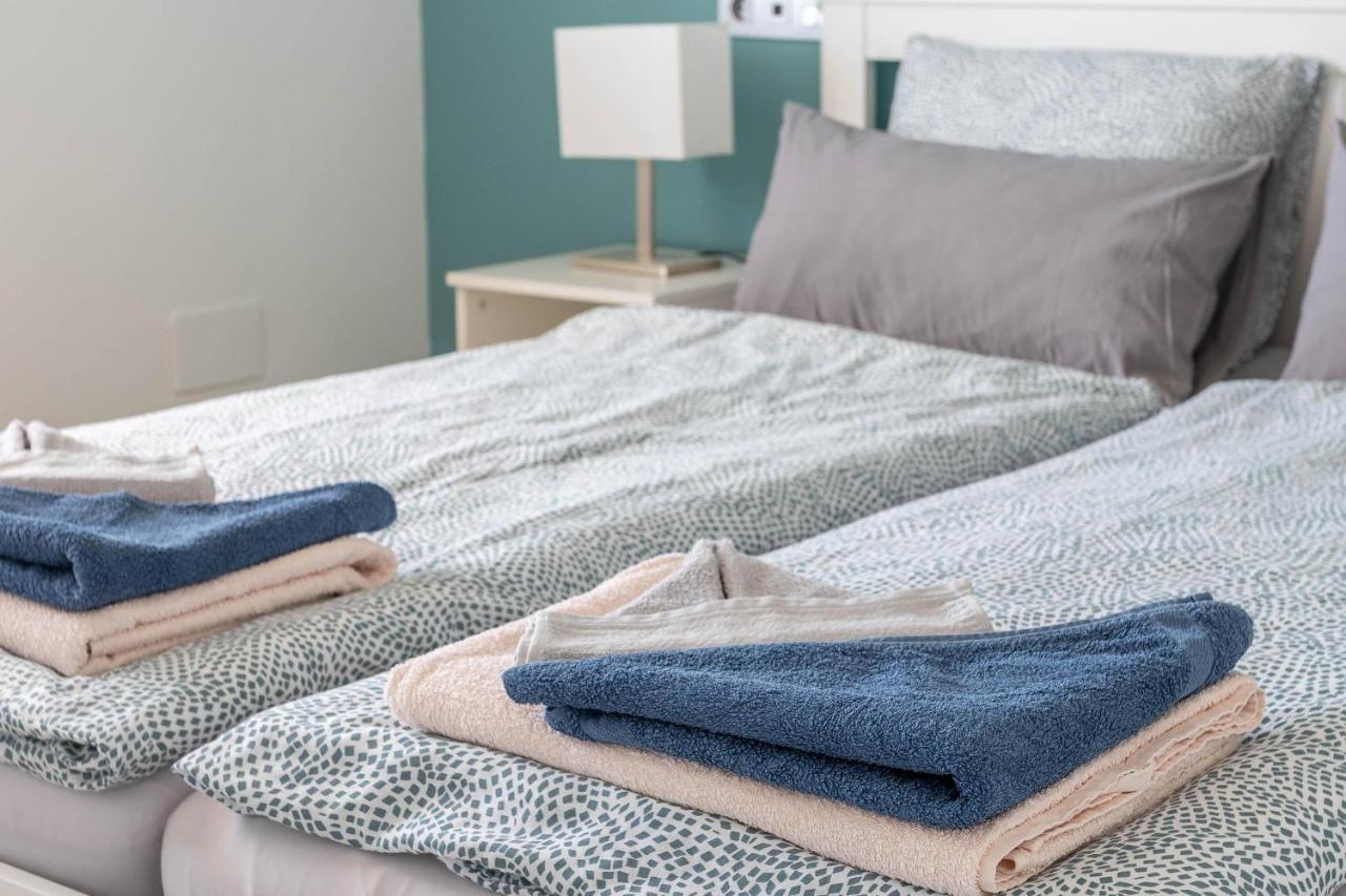 Apartment Arce Frontline Seaview 네르하 외부 사진